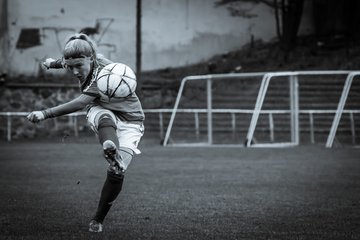 Bild 2354 - B-Juniorinnen Holstein Kiel - Kieler MTV : Ergebnis: 3:1